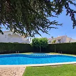 Lia Villa